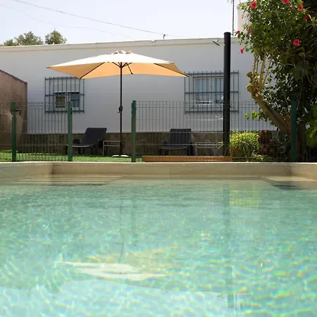 Hébergement de vacances Casa Manria En Conil Con Piscina, Hasta 6 Personas